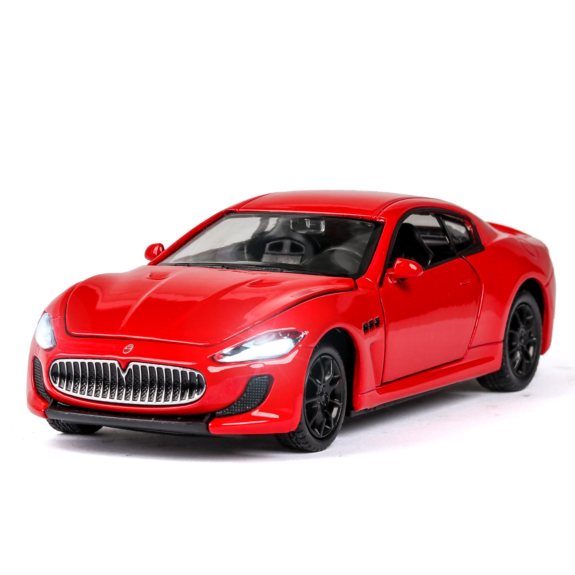  . Maserati Granturismo MC Stradale 1:32 . ,  .  .53105/71362